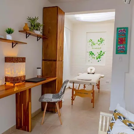 Hotel Luna Airport Cartagena