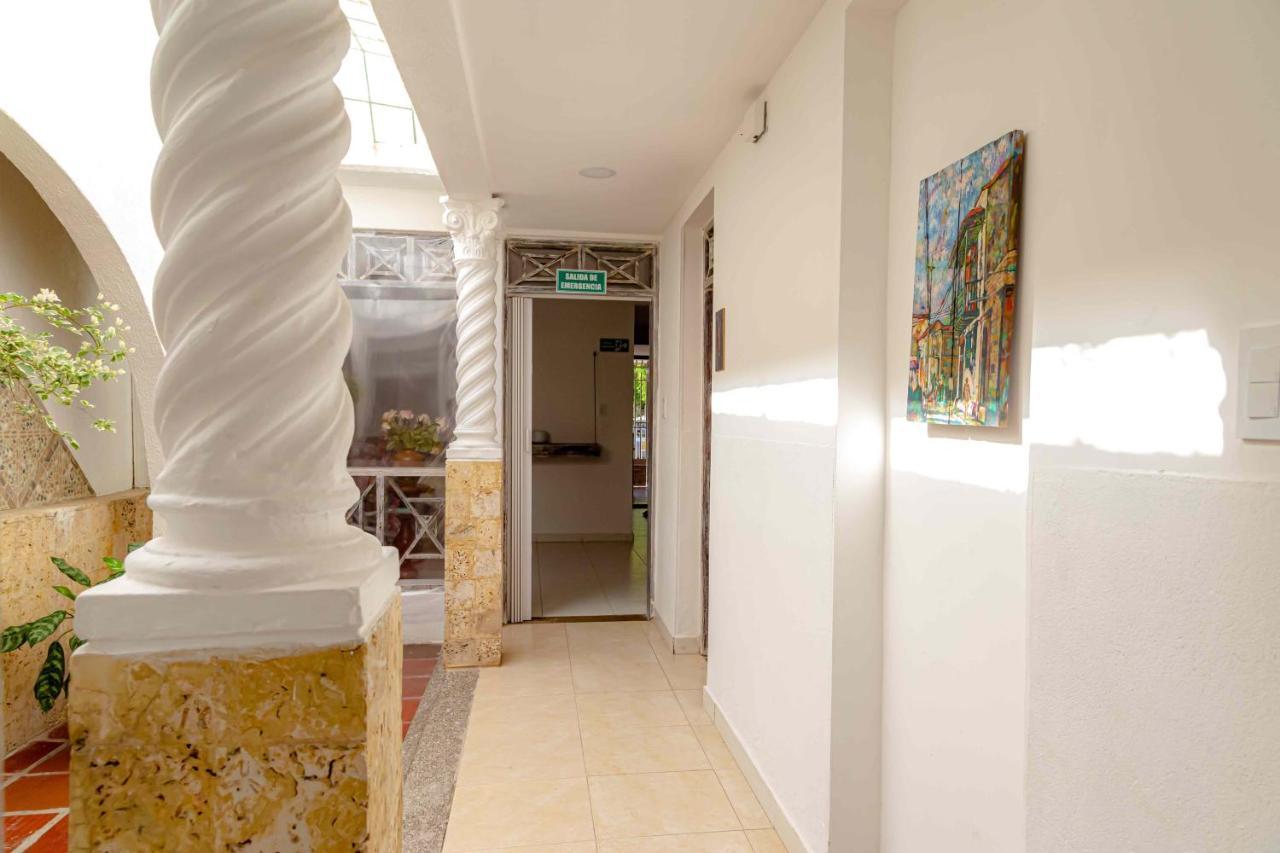 Luna Airport * Cartagena