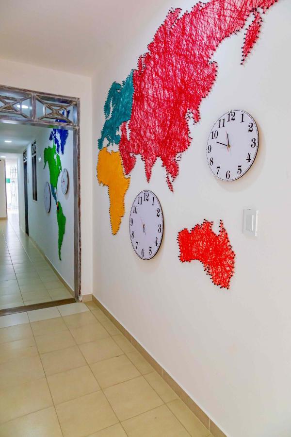 Hotel Luna Airport *